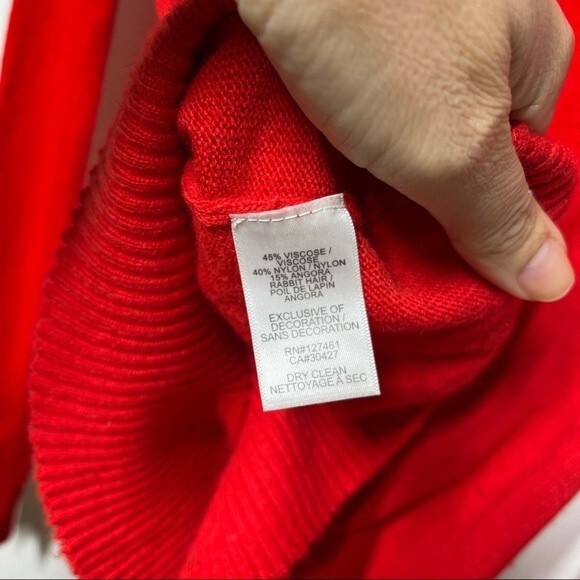 WILDFOX Shopping Is My Cardio Angora Blend Crewneck Sweater in Red S - Picture 8 of 10